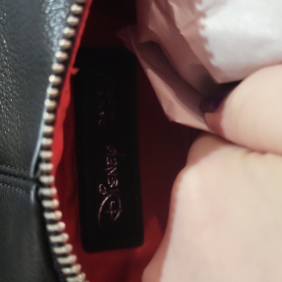 Danielle Nicole Disney Backpack - Picture 15 of 16